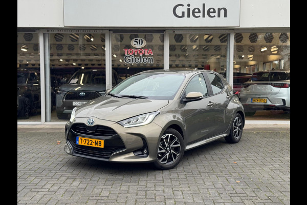 Toyota Yaris 1.5 Hybrid Dynamic | Eerste eigenaar, Oxyde Bronze,16 inch, LED, Privacy Glass, Apple CarPlay/Android Auto, Weinig KM!