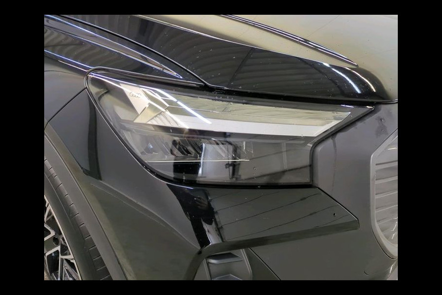 Audi Q4 e-tron 35 Launch edition 55 kWh | 170 PK | 92.639km |
