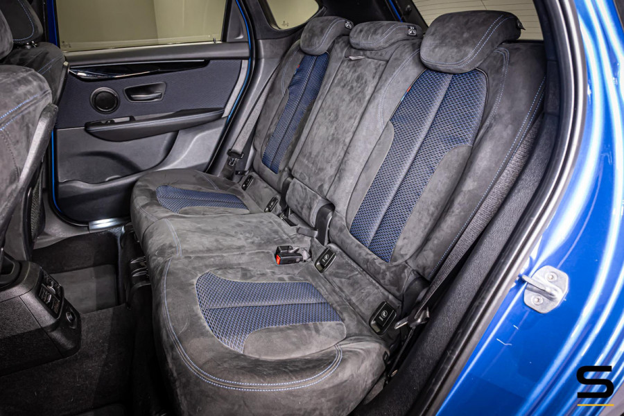 BMW 2 Serie Active Tourer 218i|M-sport|NAP|Cam|Pano|HIFI|Trek