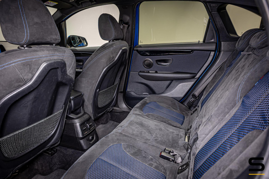 BMW 2 Serie Active Tourer 218i|M-sport|NAP|Cam|Pano|HIFI|Trek