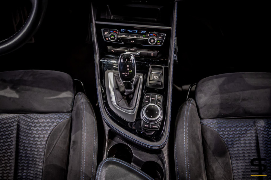 BMW 2 Serie Active Tourer 218i|M-sport|NAP|Cam|Pano|HIFI|Trek
