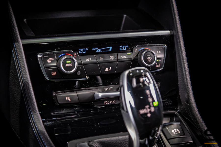 BMW 2 Serie Active Tourer 218i|M-sport|NAP|Cam|Pano|HIFI|Trek