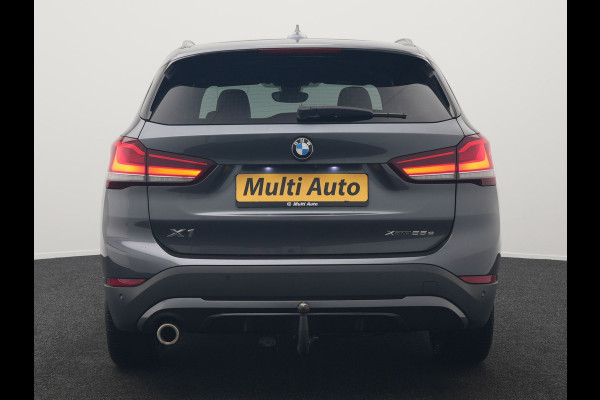 BMW X1 xDrive25e Sportline Plug In Hybrid 221pk Dealer O.H. PHEV | Trekhaak | Camera | Sfeerverlichting | Keyless | Sportstoelen Verwarmd | LED Koplampen | Cruise Control | Navigatie | DAB |