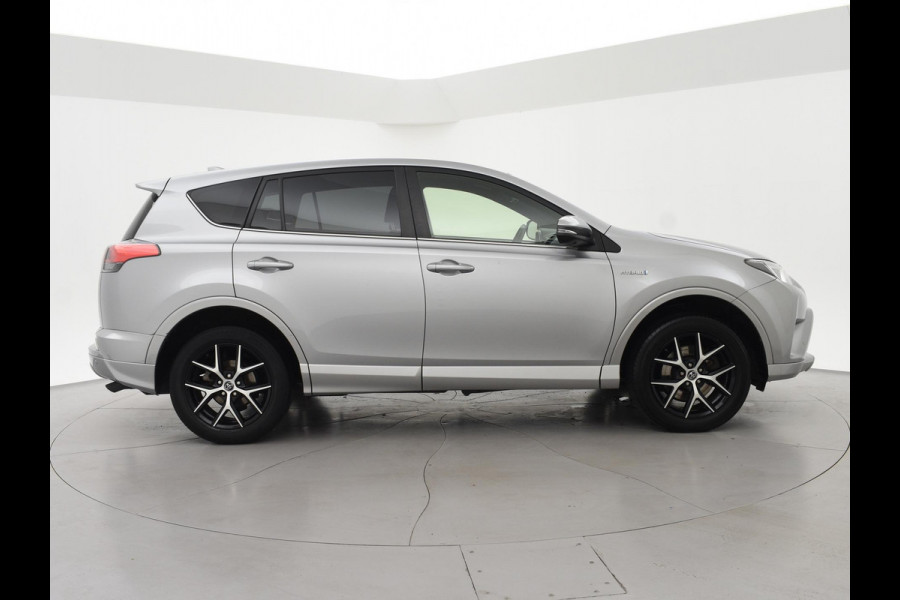 Toyota RAV4 2.5 HYBRID AWD 4WD AUT. DYNAMIC + TREKHAAK 1650 KG | ADAPTIVE CRUISE | CAMERA | STOELVERW. | 18 INCH