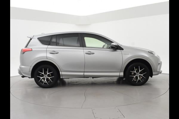 Toyota RAV4 2.5 HYBRID AWD 4WD AUT. DYNAMIC + TREKHAAK 1650 KG | ADAPTIVE CRUISE | CAMERA | STOELVERW. | 18 INCH