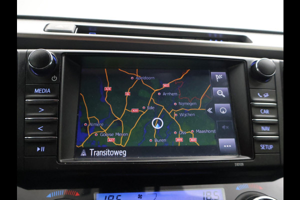 Toyota RAV4 2.5 HYBRID AWD 4WD AUT. DYNAMIC + TREKHAAK 1650 KG | ADAPTIVE CRUISE | CAMERA | STOELVERW. | 18 INCH