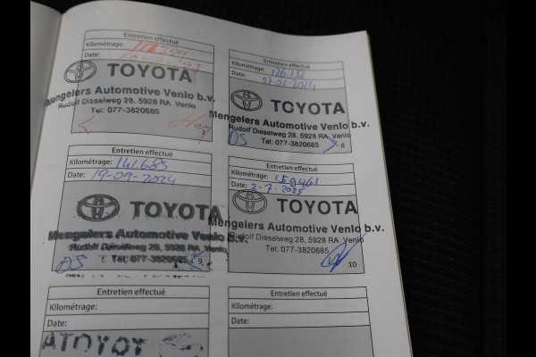 Toyota RAV4 2.5 HYBRID AWD 4WD AUT. DYNAMIC + TREKHAAK 1650 KG | ADAPTIVE CRUISE | CAMERA | STOELVERW. | 18 INCH