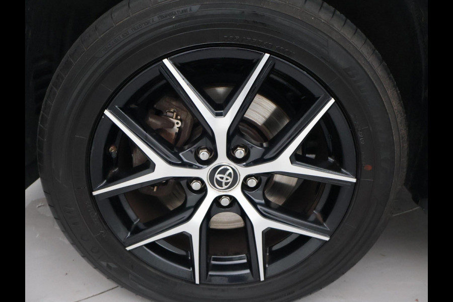 Toyota RAV4 2.5 HYBRID AWD 4WD AUT. DYNAMIC + TREKHAAK 1650 KG | ADAPTIVE CRUISE | CAMERA | STOELVERW. | 18 INCH