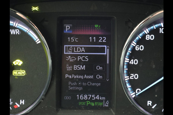 Toyota RAV4 2.5 HYBRID AWD 4WD AUT. DYNAMIC + TREKHAAK 1650 KG | ADAPTIVE CRUISE | CAMERA | STOELVERW. | 18 INCH