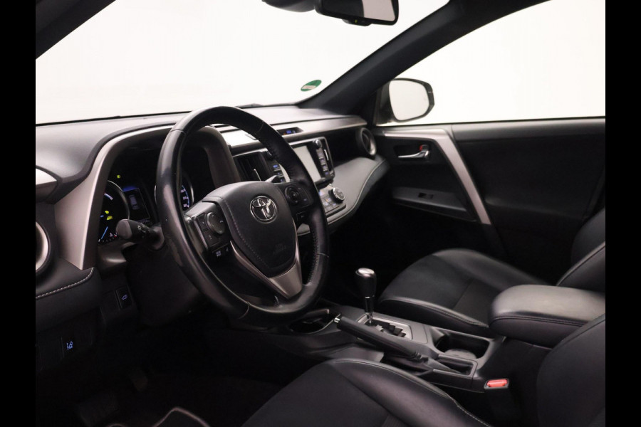 Toyota RAV4 2.5 HYBRID AWD 4WD AUT. DYNAMIC + TREKHAAK 1650 KG | ADAPTIVE CRUISE | CAMERA | STOELVERW. | 18 INCH
