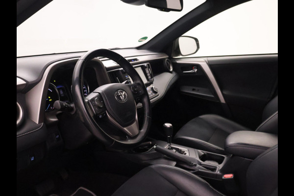 Toyota RAV4 2.5 HYBRID AWD 4WD AUT. DYNAMIC + TREKHAAK 1650 KG | ADAPTIVE CRUISE | CAMERA | STOELVERW. | 18 INCH