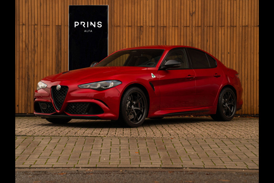 Alfa Romeo Giulia 2.9 V6 Quadrifoglio MY25 | Facelift | Carbon stoelen | Akrapovic | Harman/Kardon