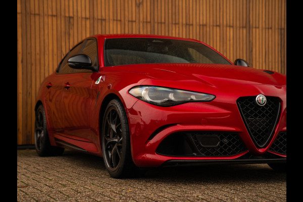 Alfa Romeo Giulia 2.9 V6 Quadrifoglio MY25 | Facelift | Carbon stoelen | Akrapovic | Harman/Kardon