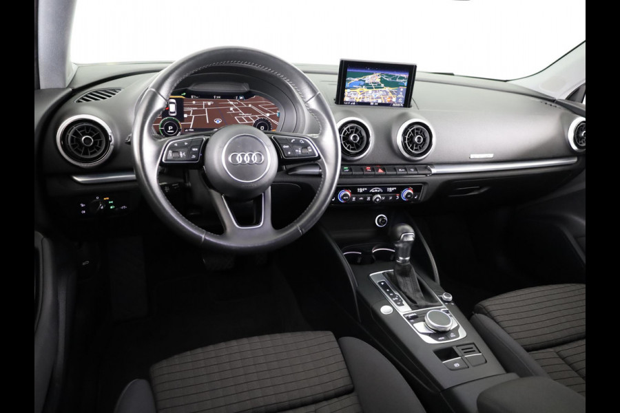 Audi A3 Sportback 40 e-tron Advance Sport 204pk | Navigatie | Virtual Cockpit | 17 inch lichtmetalen velgen | Adaptieve cruise control