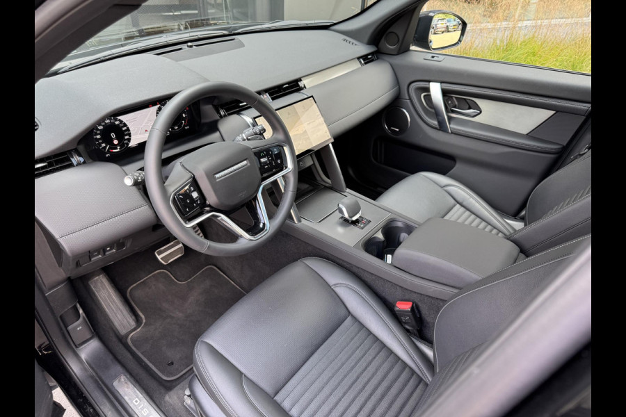 Land Rover Discovery Sport P270e R-Dynamic SE