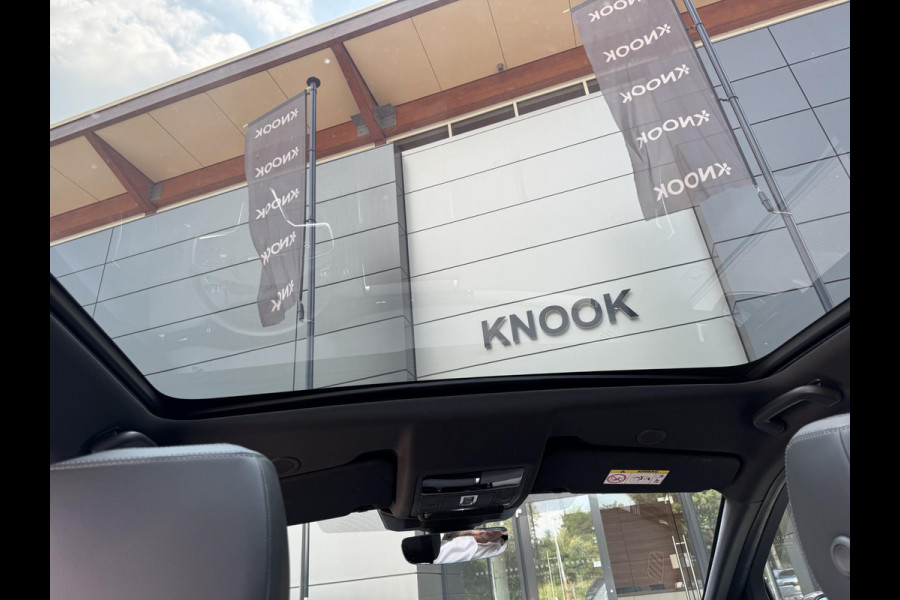 Land Rover Discovery Sport P270e R-Dynamic SE