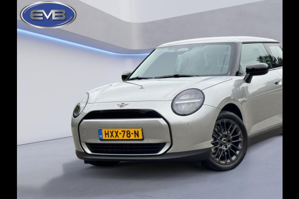 MINI Cooper E Essential 40.7 kWh NIEUW 28-07-2025, achteruitrijcamera, 17 inch ,nieuw prijs € 31860,-, nl auto met nap