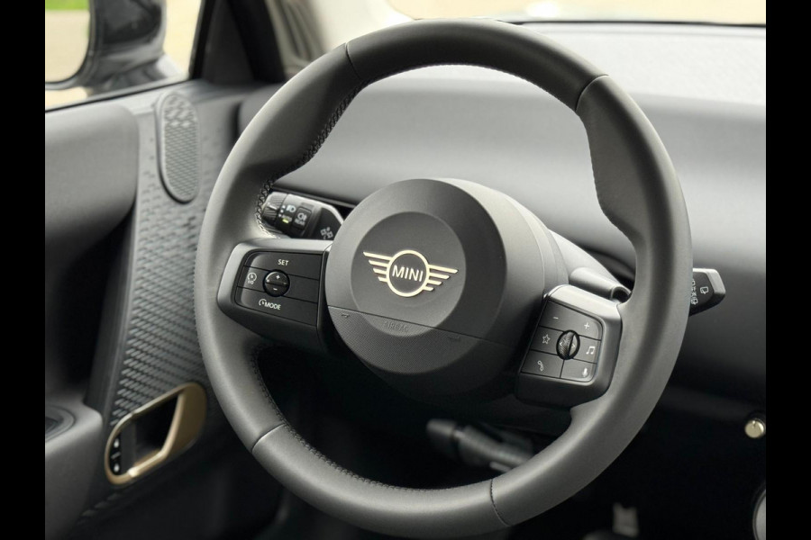 MINI Cooper E Essential 40.7 kWh NIEUW 28-07-2025, achteruitrijcamera, 17 inch ,nieuw prijs € 31860,-, nl auto met nap