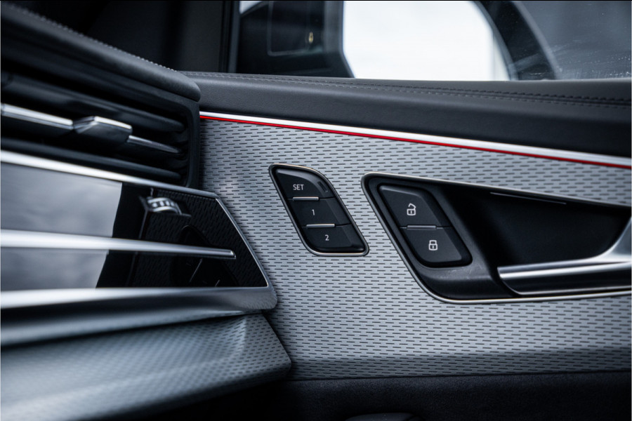 Audi Q8 60 TFSI e quattro Pro Line S Competition - Panorama | RS Seats | B&O | Stoelkoeling & Massage | Elek. Trekhaak