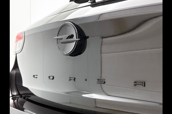Opel Corsa 1.2 Turbo Hybrid 100pk Automaat GS Opel Corsa 1.2 Turbo 100pk GS Nieuw Model! | Navigatie | Apple Carplay/Android Auto | Airco | Camera | Parkeer sensoren V+A | Cruise Control