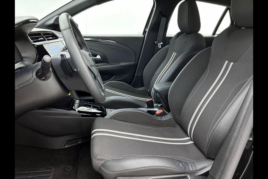Opel Corsa 1.2 Turbo Hybrid 100pk Automaat GS Opel Corsa 1.2 Turbo 100pk GS Nieuw Model! | Navigatie | Apple Carplay/Android Auto | Airco | Camera | Parkeer sensoren V+A | Cruise Control