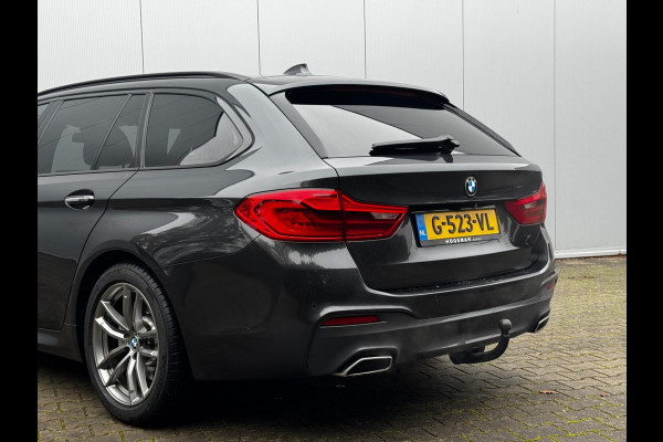 BMW 5 Serie Touring 520i M-SPORT HIGH EXECUTIVE PANORAMADAK DEALER STOELVERWARMING LEDER M PAKKET VIRTUAL AMBIANCE TREKHAAK