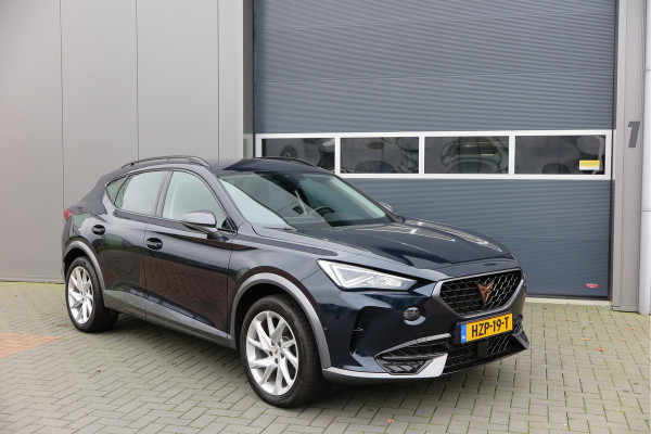 CUPRA Formentor 1.4 e-Hybrid 204pk Business. Led , Trekhaak , PDC , Clima, Stuurwiel verwarmd , LMV , Carplay, etc .