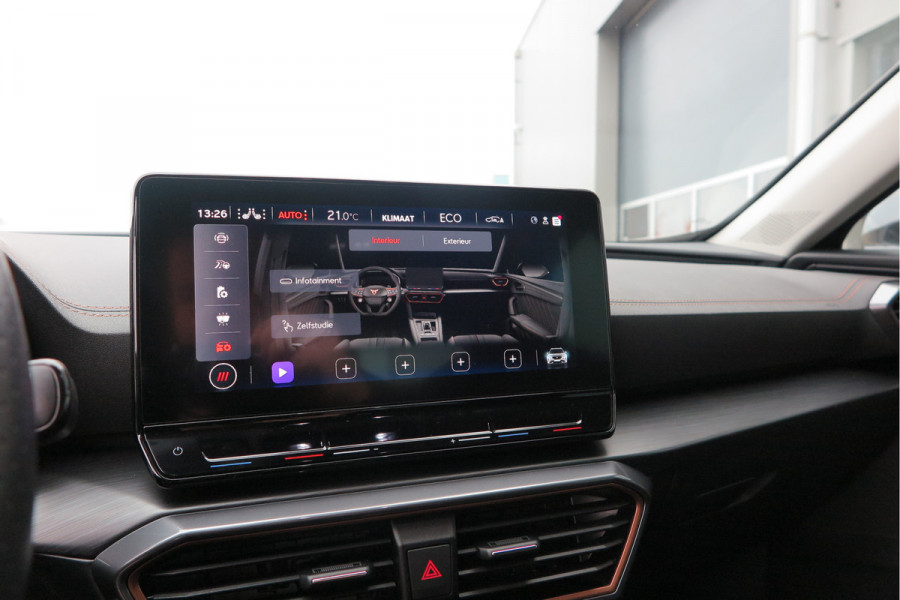 CUPRA Formentor 1.4 e-Hybrid 204pk Business. Led , Trekhaak , PDC , Clima, Stuurwiel verwarmd , LMV , Carplay, etc .