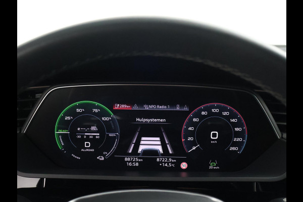 Audi Q8 e-tron 55 QUATTRO 115 kWh 408 PK S EDITION S-LINE + TREKHAAK 1800 KG | LUCHTVERING | HEAD-UP | LEDER SPORTINTERIEUR