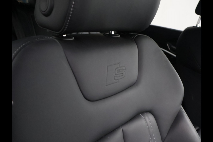 Audi Q8 e-tron 55 QUATTRO 115 kWh 408 PK S EDITION S-LINE + TREKHAAK 1800 KG | LUCHTVERING | HEAD-UP | LEDER SPORTINTERIEUR