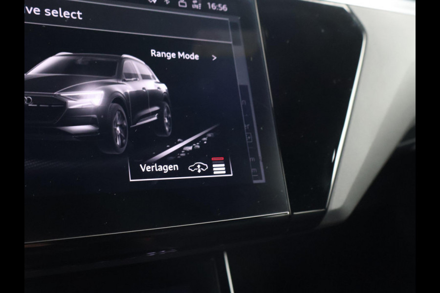 Audi Q8 e-tron 55 QUATTRO 115 kWh 408 PK S EDITION S-LINE + TREKHAAK 1800 KG | LUCHTVERING | HEAD-UP | LEDER SPORTINTERIEUR