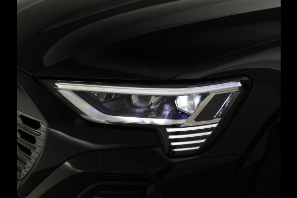 Audi Q8 e-tron 55 QUATTRO 115 kWh 408 PK S EDITION S-LINE + TREKHAAK 1800 KG | LUCHTVERING | HEAD-UP | LEDER SPORTINTERIEUR