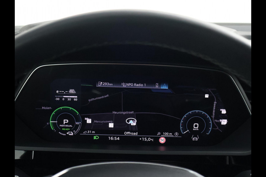 Audi Q8 e-tron 55 QUATTRO 115 kWh 408 PK S EDITION S-LINE + TREKHAAK 1800 KG | LUCHTVERING | HEAD-UP | LEDER SPORTINTERIEUR