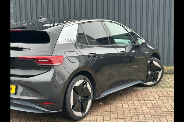Volkswagen ID.3 First Max 58 kWh Pano/Camera/ACC/Stoelverw