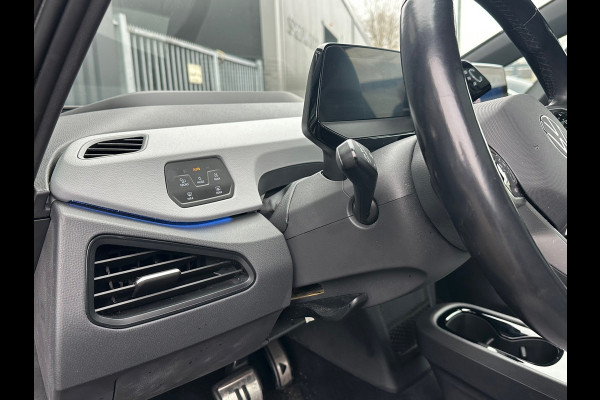 Volkswagen ID.3 First Max 58 kWh Pano/Camera/ACC/Stoelverw