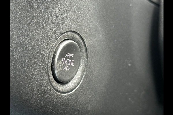 Volkswagen ID.3 First Max 58 kWh Pano/Camera/ACC/Stoelverw