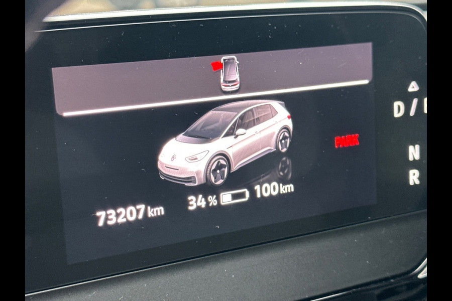Volkswagen ID.3 First Max 58 kWh Pano/Camera/ACC/Stoelverw