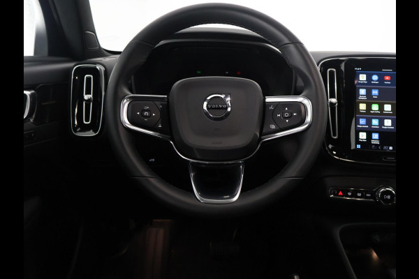 Volvo C40 RECHARGE TWIN INTRO AWD 78 KW/408 PK ACCU 92% BIJNA 2022.GARANTIE TOT 2032** 1800 KG TREKGEWICHT. PANODAK