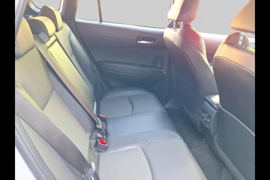 Toyota Corolla Cross Hybrid 140 Business Plus