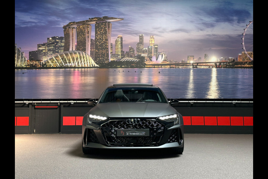Audi RS3 Sportback 2.5 TFSI quattro PPF|RS-Schaalstoelen|Sonos|MatteGrijs|HUD|Alcantara|Vol!