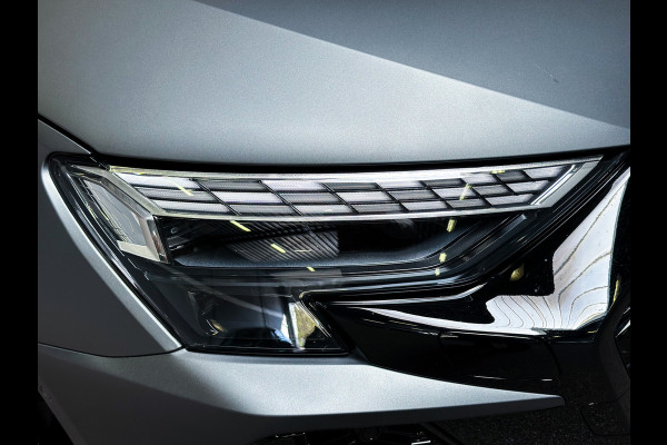 Audi RS3 Sportback 2.5 TFSI quattro PPF|RS-Schaalstoelen|Sonos|MatteGrijs|HUD|Alcantara|Vol!