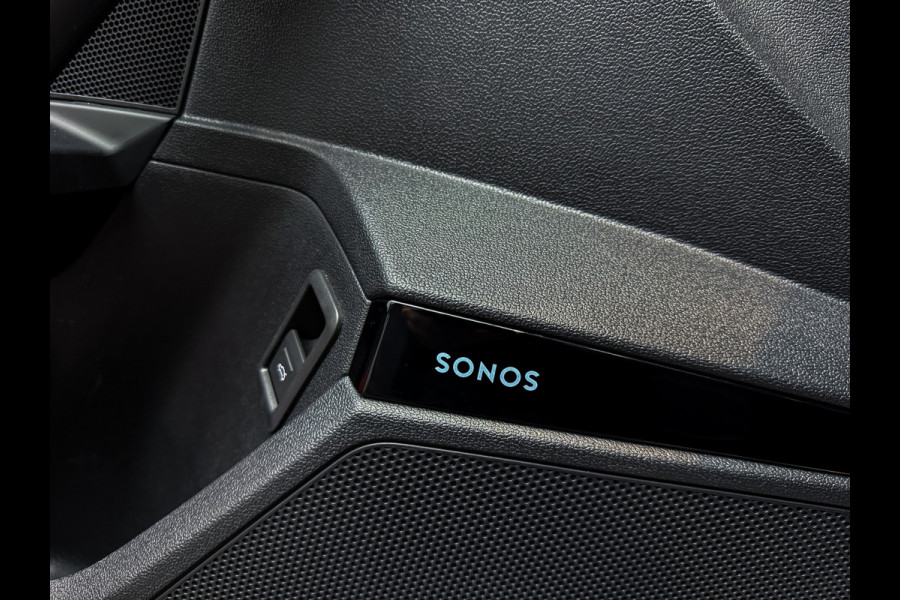 Audi RS3 Sportback 2.5 TFSI quattro PPF|RS-Schaalstoelen|Sonos|MatteGrijs|HUD|Alcantara|Vol!