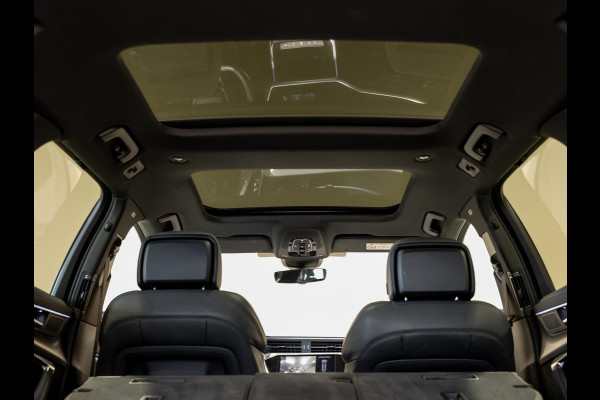 Audi A6 Avant 55 TFSI quattro S edition / 340pk / Maxton / Panorama dak / Achteruitrij camera /