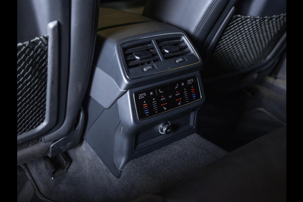 Audi A6 Avant 55 TFSI quattro S edition / 340pk / Maxton / Panorama dak / Achteruitrij camera /