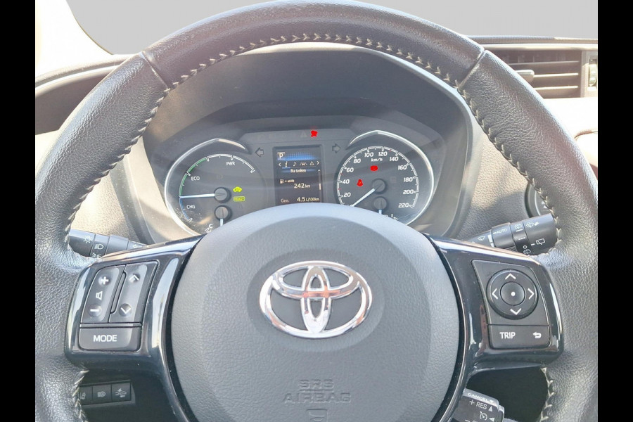 Toyota Yaris 1.5 Hybrid Y20 Automaat | Camera | Clima | Keurige auto!