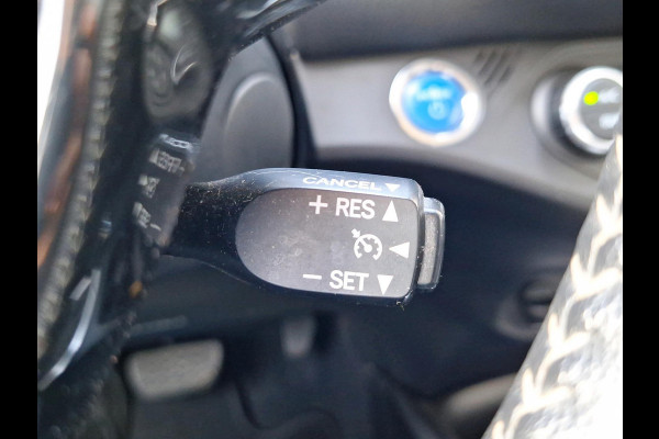 Toyota Yaris 1.5 Hybrid Y20 Automaat | Camera | Clima | Keurige auto!