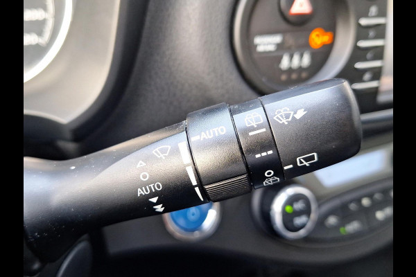 Toyota Yaris 1.5 Hybrid Y20 Automaat | Camera | Clima | Keurige auto!