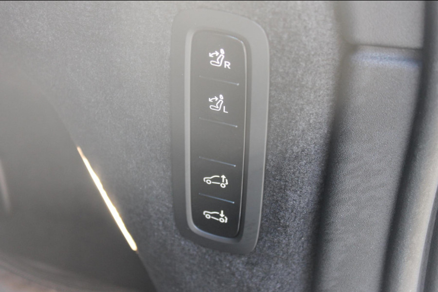 Volvo EX90 Twin Motor Performance Ultra 7p. 111 kWh Google infotainment / Luchtvering / Bowers & Wilkins Audio / Parkeersensoren rondom met 360 graden camera