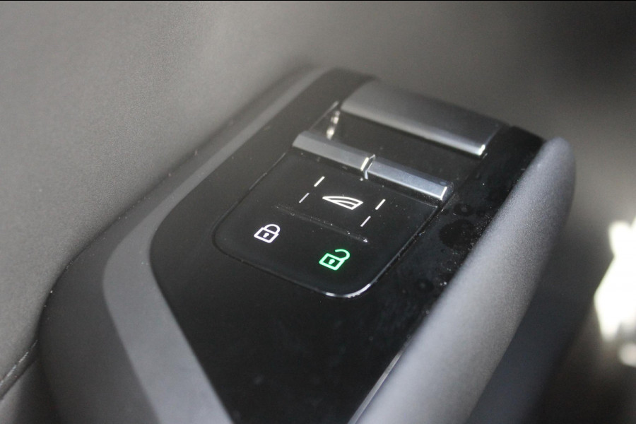 Volvo EX90 Twin Motor Performance Ultra 7p. 111 kWh Google infotainment / Luchtvering / Bowers & Wilkins Audio / Parkeersensoren rondom met 360 graden camera