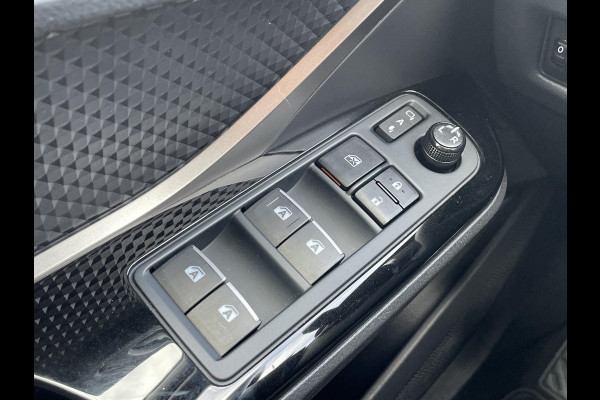 Toyota C-HR 1.8 Hybrid Style | Navigatie | Camera